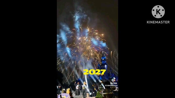 Happy New Year Countdown 2027 Disneyland