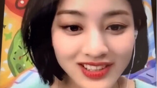 朴志效：不可以色色（一臉問號）