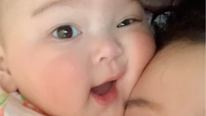 With such a clingy daughter, can you even sleep?