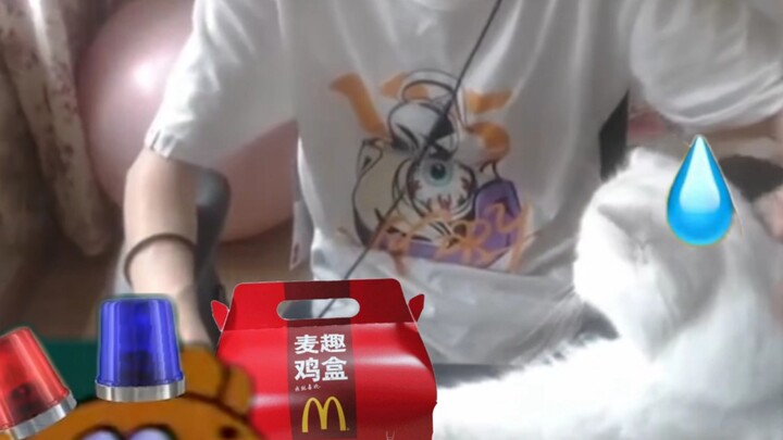 Pixar orders takeout at night, breaking through Brother Jing’s siege.