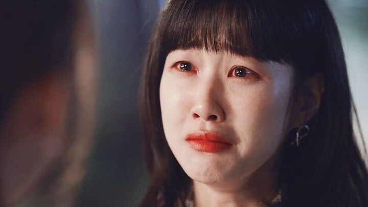 น้องสาวพบว่าพี่สาวที่เสียชีวิตจากอุบัติเหตุไปเมื่อ 25 ปีก่อนกลับมาเกิดใหม่แล้ว แถมยังกลายเป็นเพื่อนข