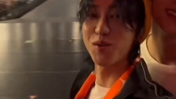 Kim Min-gyu seems eager to declare to everyone that Xiaoba is his—his possessiveness is off the char