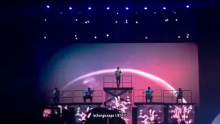 [170507] PH ARMYs singing Awake with Jin | BTS Wings Tour in Manila