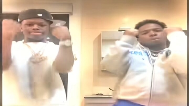 ما هي الرقصة الأكثر شهرة على الإنترنت في عام 2025؟