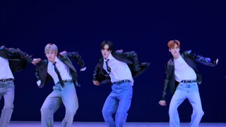 【RIIZE】«بوم بوم باس» تغيير الملابس بنقرة واحدة سلس جدًا!