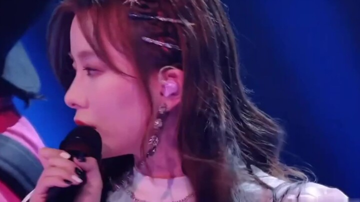 Hard Candy Girl 303: Chen Zhuoxuan’s highlight moment, she can sing the low and high notes at will, 