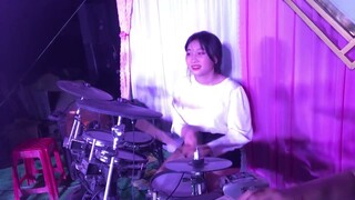 Con Gái Của Mẹ - Ni Ni Drum đánh trống cô hát | Ni Ni Drum Cover