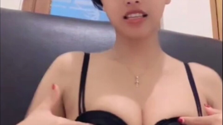 Risa buat oleng