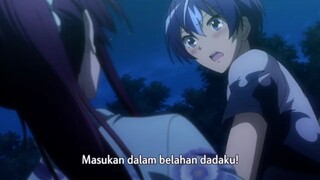 tidak memakai apa²😄😄, kode keras