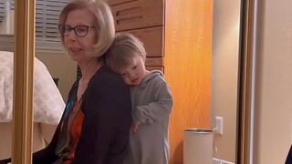 ทำไมลูกถึงอ้อนแต่คุณย่า ไม่อ้อนเรา?