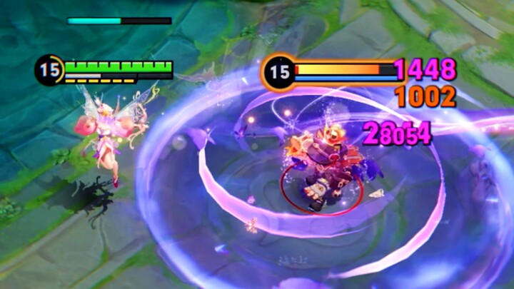 Eileen: 7,000 damage with a single 1A? I'm the Magic King reborn!