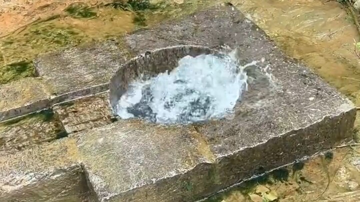 What kind of spring is this?