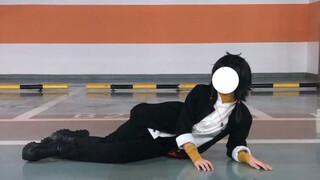 أصيبت بحمى بلغت 38.5°، لكنها أصرت على القفز وتدربت على دور "الفارس اللعين" لمدة شهر، وهكذا ظهرت هذه 
