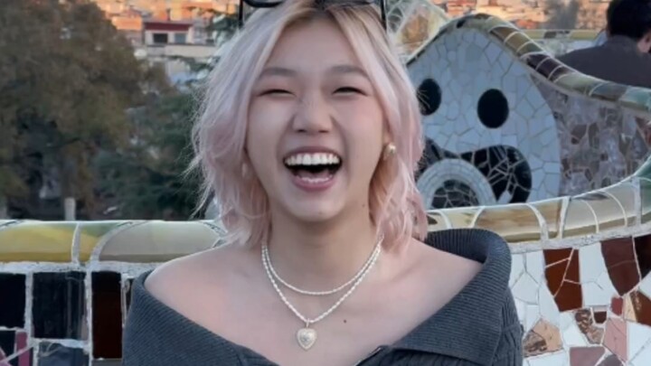 关于我第一次发单曲就火了这件事!！