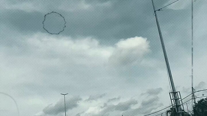 সে তো আর আসে না ভালো