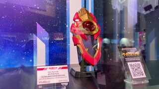 UR新版进化信赖者 梦比优斯气息实物展示 历代奥特UR