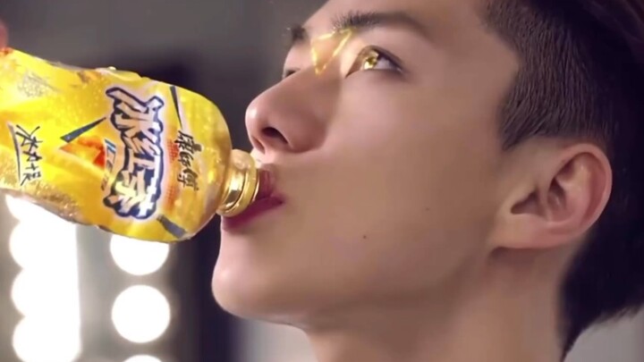 Does anyone still remember the EXO-endorsed ice tea commercial? You could spot the idols everywhere,
