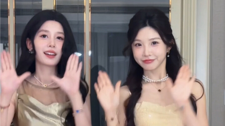 Oh my god, who are these two beauties?