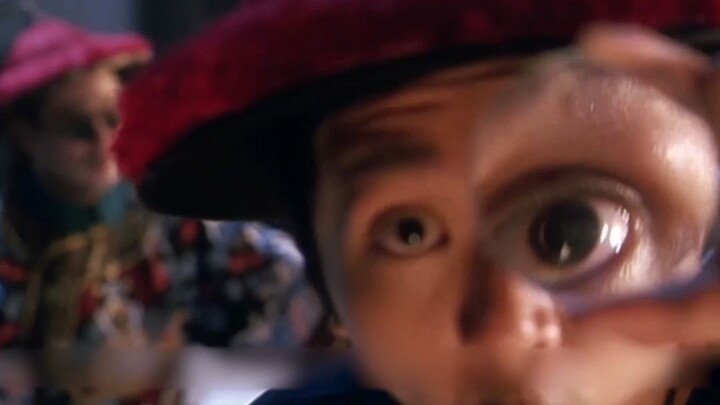 The German Shepherd is totally dumbfounded!