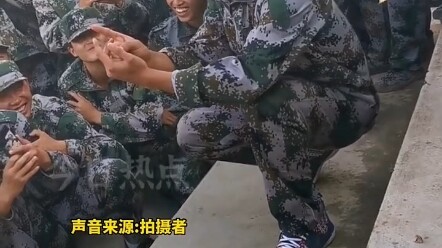 Haha, the rain-summoning guru from military training—having social confidence really makes all the d