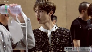 [Wang Yibo] Những cảnh hậu trường nổi bật trong buổi gặp mặt và chào hỏi ở Thái Lan của Chen Qinglin