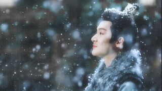 雪落了满身，可他的心是暖的。