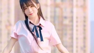 Em gái dễ thương và ngọt ngào