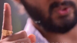 为了守住十八岁女儿的贞洁，母亲竟每天用灰炭涂满女儿全身