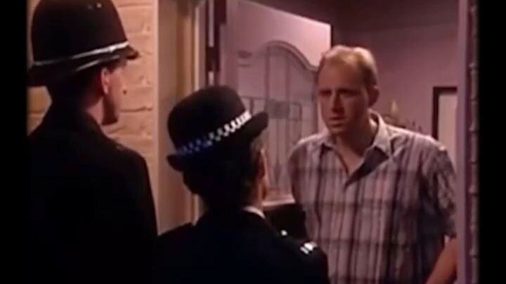 These two cops really need to invite a master to their home!