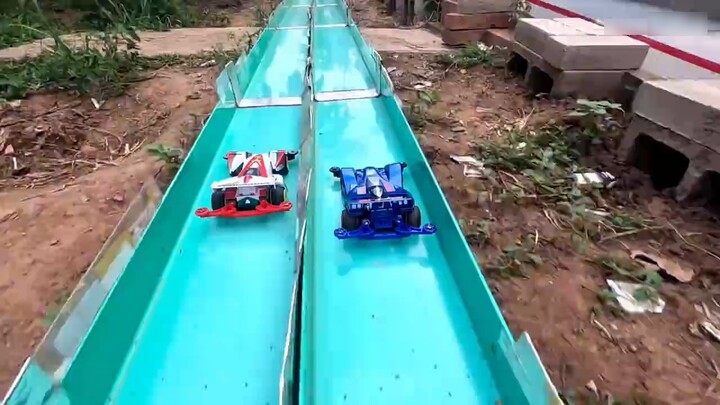 Which team will win the mini 4WD race promotion match?