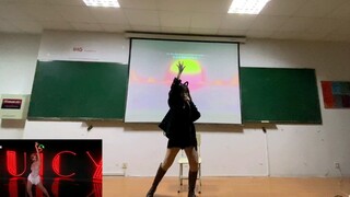舞蹈白痴唱跳初体验/社团活动表演了Doja Cat的《Juicy+Say So+Like That》