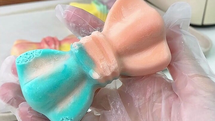 The ice-breaking video you’ve been waiting for is here!