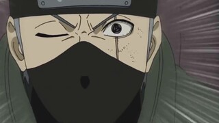Obito có tế bào Hashirama và có thể sử dụng Kamui trong thời gian dài nhưng Kakashi có thể sử dụng m