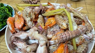 Sang Nhà Em Đức Ăn Mâm Hải Sản Khổng Lồ | Hà Còi