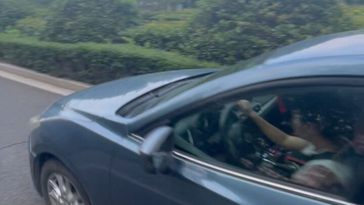 I’m fucking hitting hard!