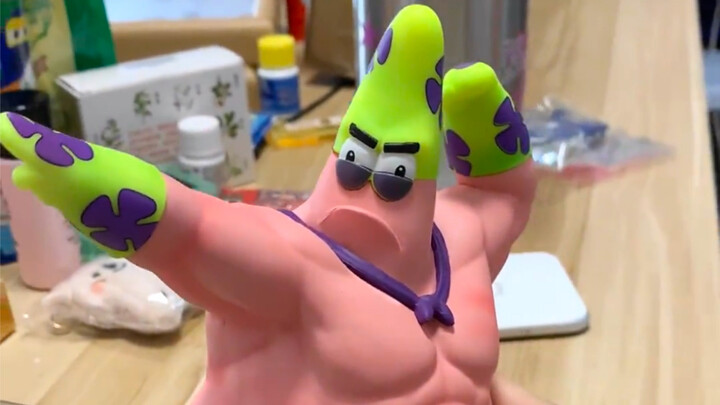 Sebastian the starfish with a six-pack seems to really like it!!