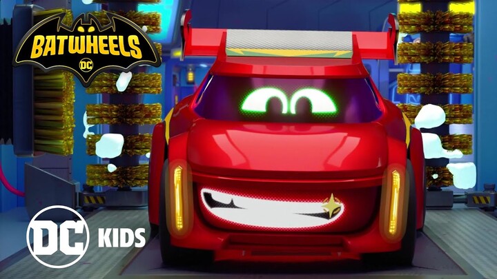 Batwheels | Beach Day! 🏖️ | @dckids