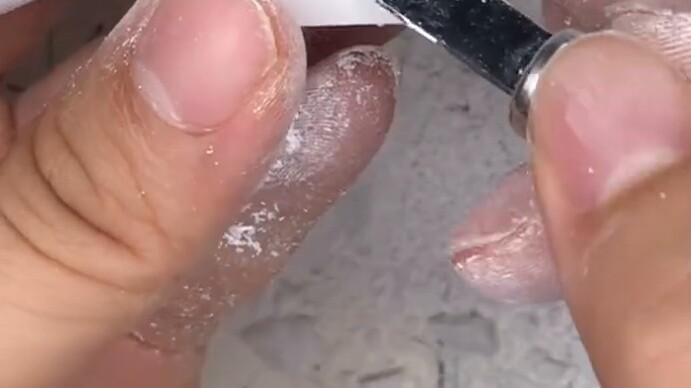 أعتذر، قبل 100 يوم قمت بوضع علامة (flag) حول صناعة السيارات باستخدام الطباشير