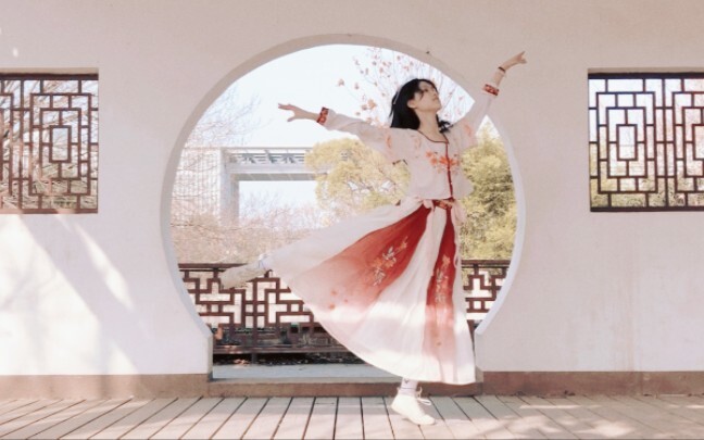 【เสี่ยวปา】ดอกไม้บานตลอดทาง~ สวัสดีปีใหม่ทุกคนนะ~