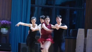 帅就完了，专属于国标生的青春风采 #拉丁舞#国标女孩#白梓墨王香峦#淮南世际艺术学校