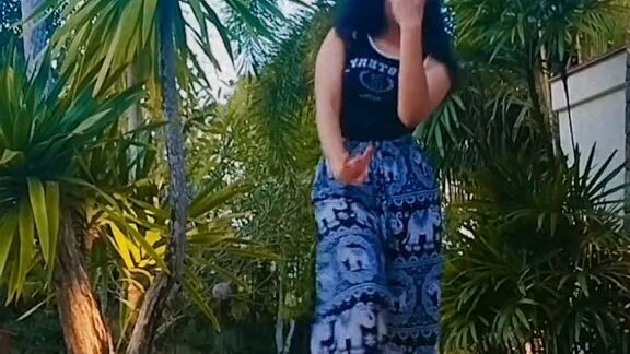 ## dancing 💃 ♥️ Mode on