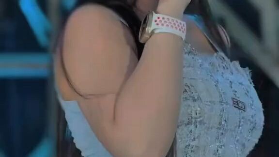 idola siapa nihh 🤤💦
