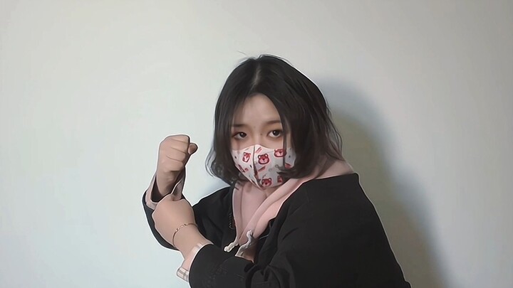 Temanku bilang aku mirip Xiaokui BLACK SUN, jadi aku akan segera mencobanya.