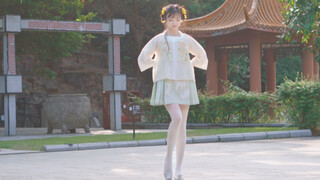 汉服+JK，这妹妹跳到我的心趴上了！