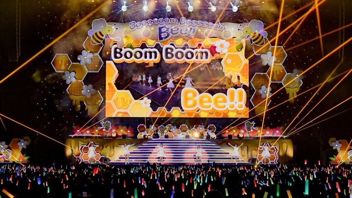 Nijigasaki FLOWER MUSIC LIVE “Boooooom Boooooom Bee!!” – Day 1 [DOWNLOAD]