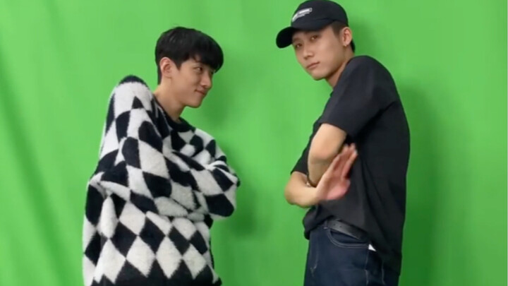 【بارك جاي تشان】مؤثرات الشاشة الخضراء الرخيصة ستجعلني أضحك حتى الموت، تحدي زووم~