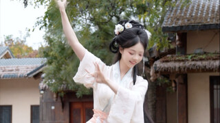 Miss! Master said you're not allowed to run around!