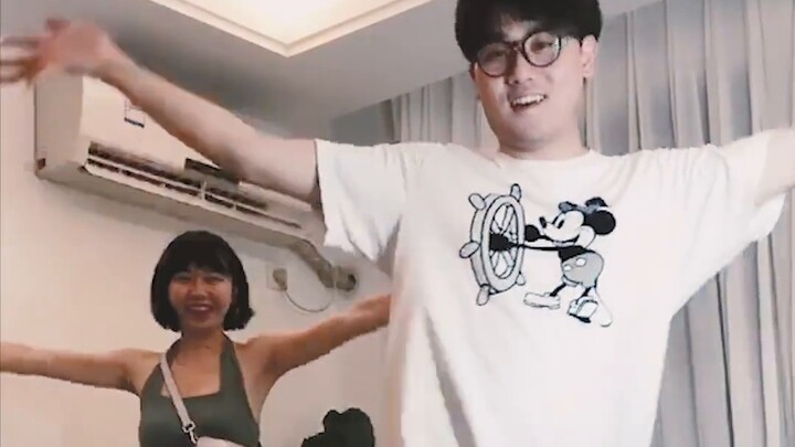 [Dad Fan Cover] Thank you Mr. He for teaching me what is earthy - He Junlin - Drunken Butterfly Cove