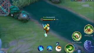 REVIEW SKIN ZUKA GẤU NHỒI BÔNG CẦM BÀN CHẢI QUÉT TEAM BẠN -Liên Quân