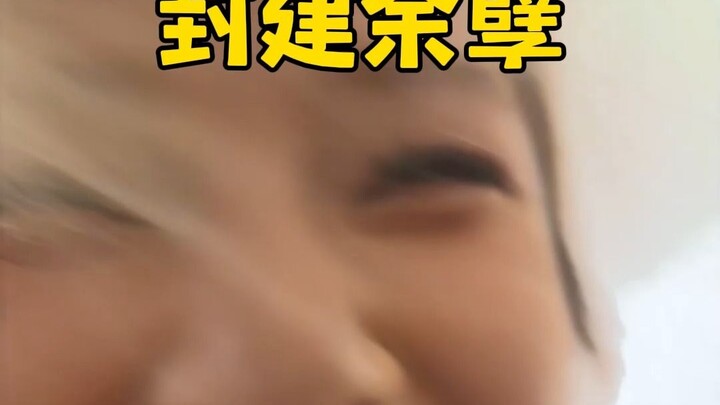 اللي بيكذب هو كلب